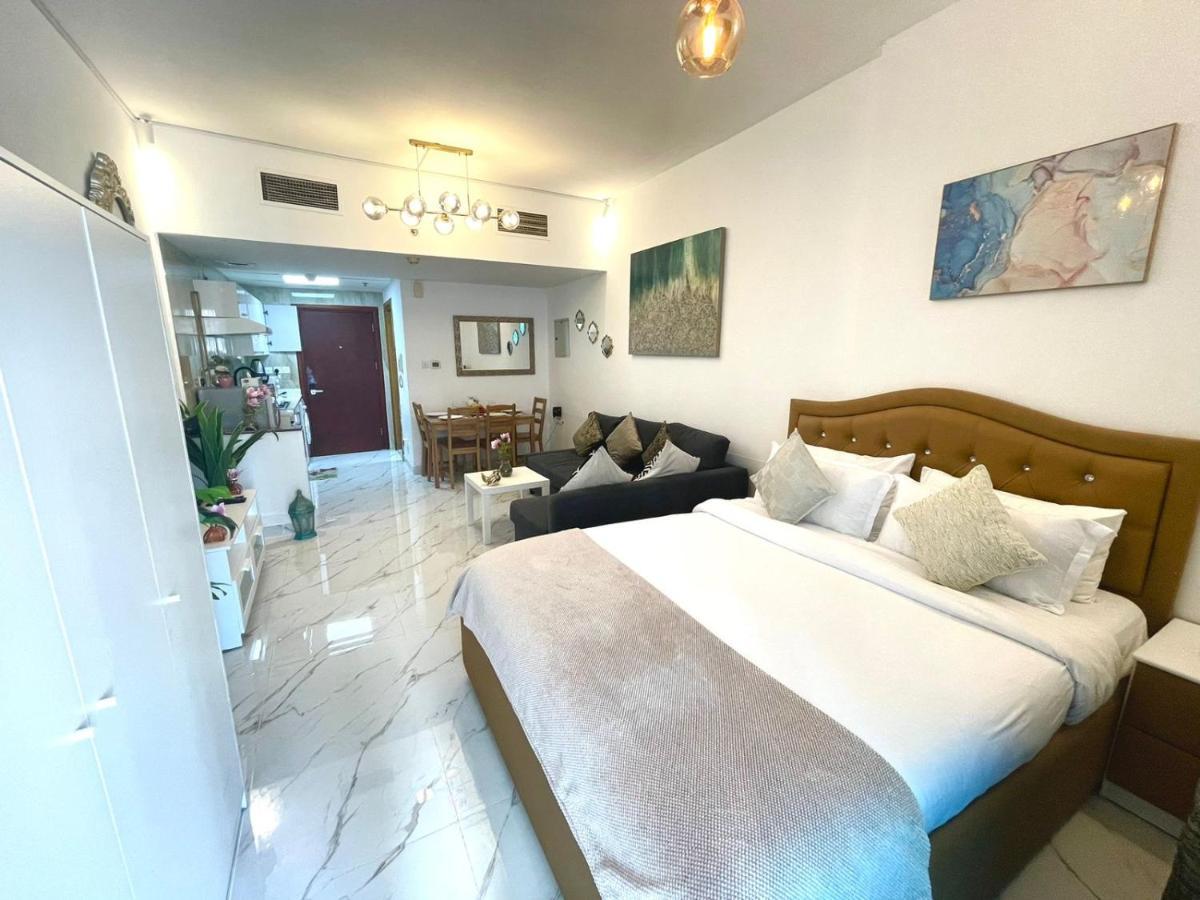 Diamond Crown - Studio Holiday Apartment In Dubai Marina Buitenkant foto