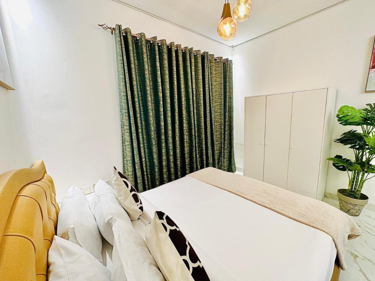 Diamond Crown - Studio Holiday Apartment In Dubai Marina Buitenkant foto